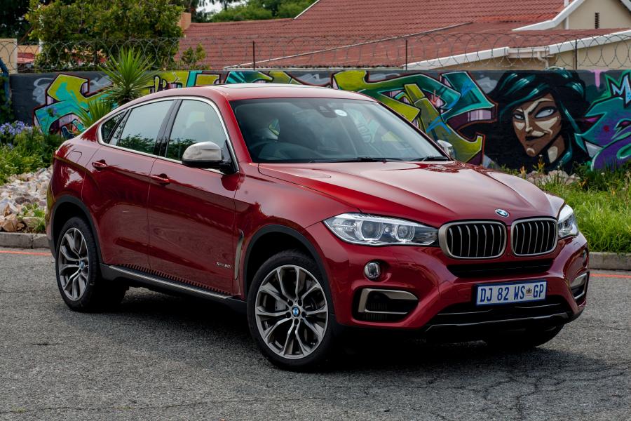  BMW X6 xDrive5.0i 2015 года  (ZA) (фото 5 из 30)